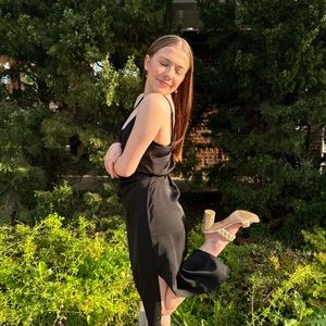 Meet your Posher, Ally